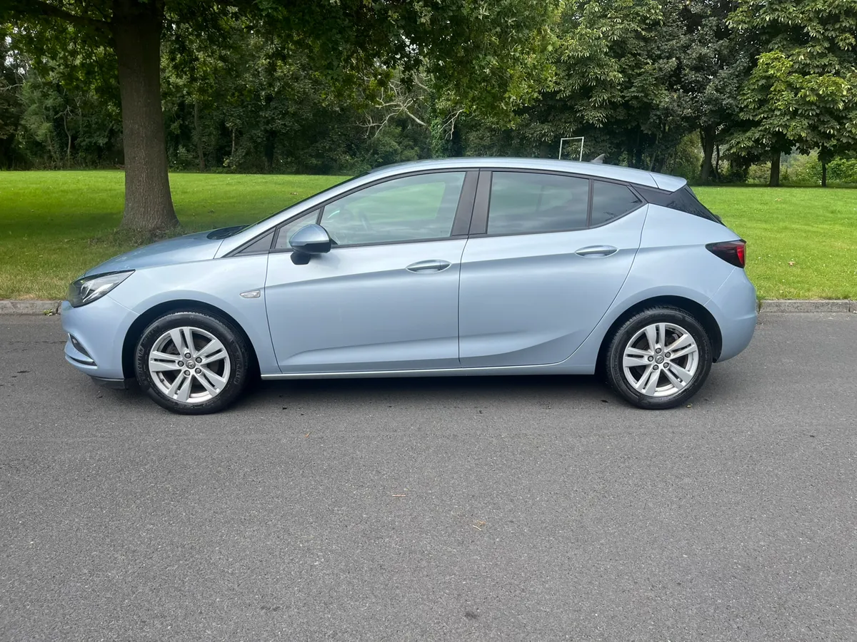 OPEL ASTRA 1.6 ECOTECH NCT MAY 26 TAX 09/25 - Image 2