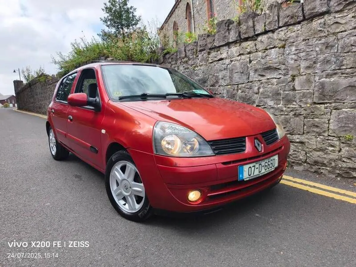 2007 Renault Clio (New NCT 02/26) Low KMs - Image 1