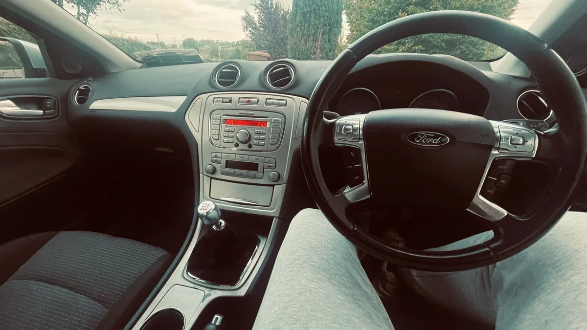 Ford Mondeo - Image 2