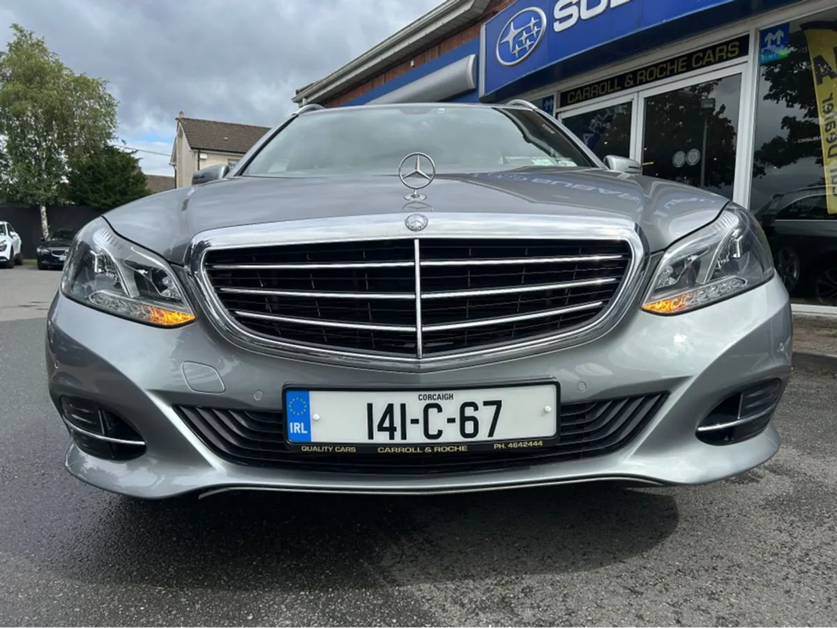 Mercedes-Benz E-Class 300 Blutec - Hybrid-diesel - Image 3