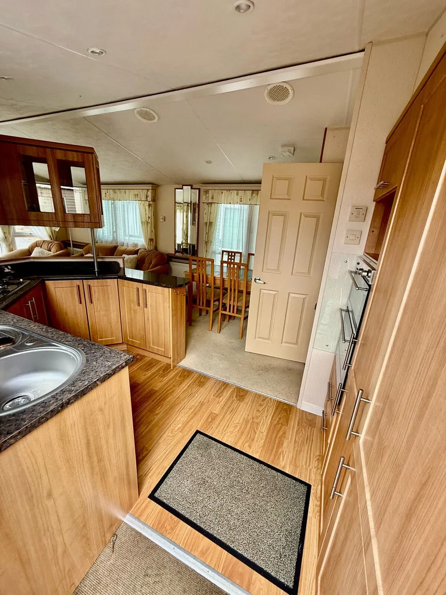 Willerby Winchester 38.13  Full winter pack - Image 3
