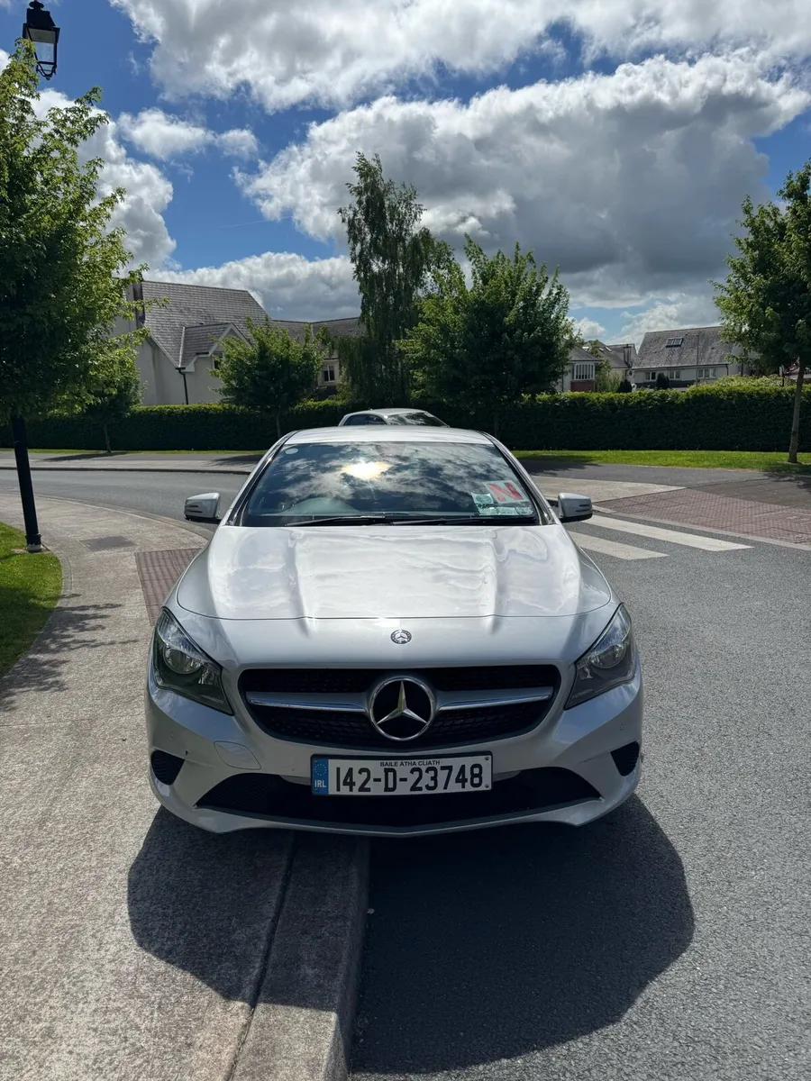 Mercedes CLA 220D - Image 2