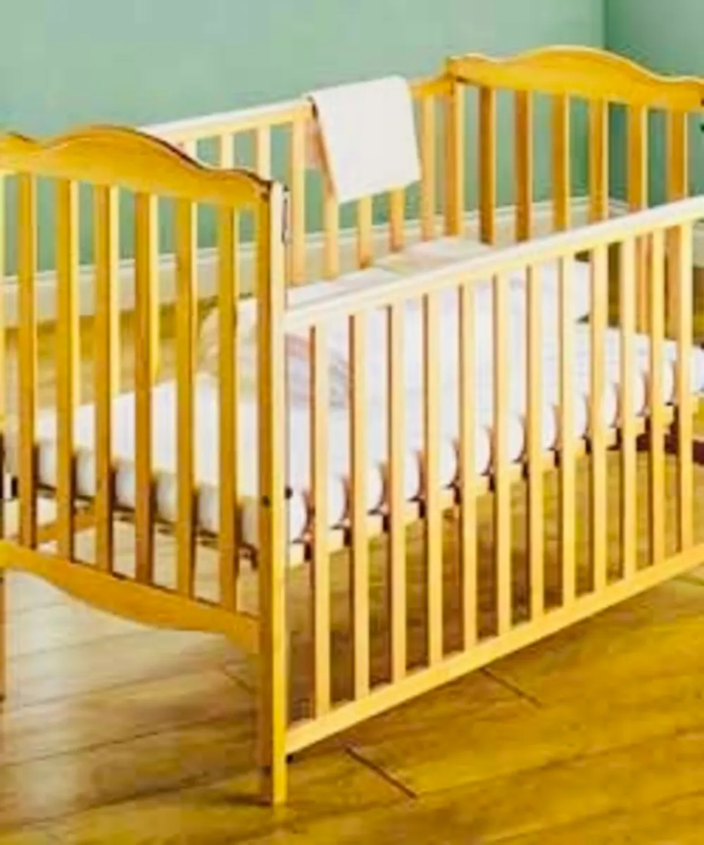 Mamas & Papas Sabrina Wooden Cot - Image 1