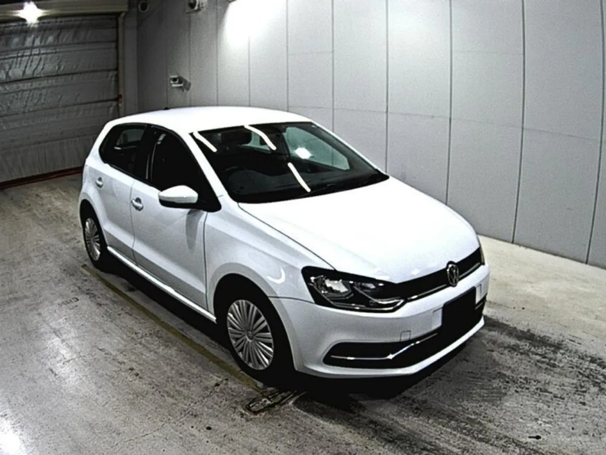Volkswagen Polo 1.2 TSI Comforline 5DR - Image 1