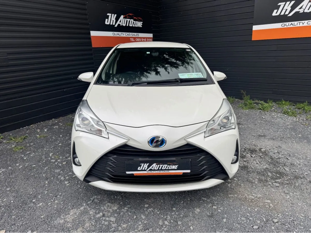 Toyota Yaris 1.5 Hybrid Auto - Image 2