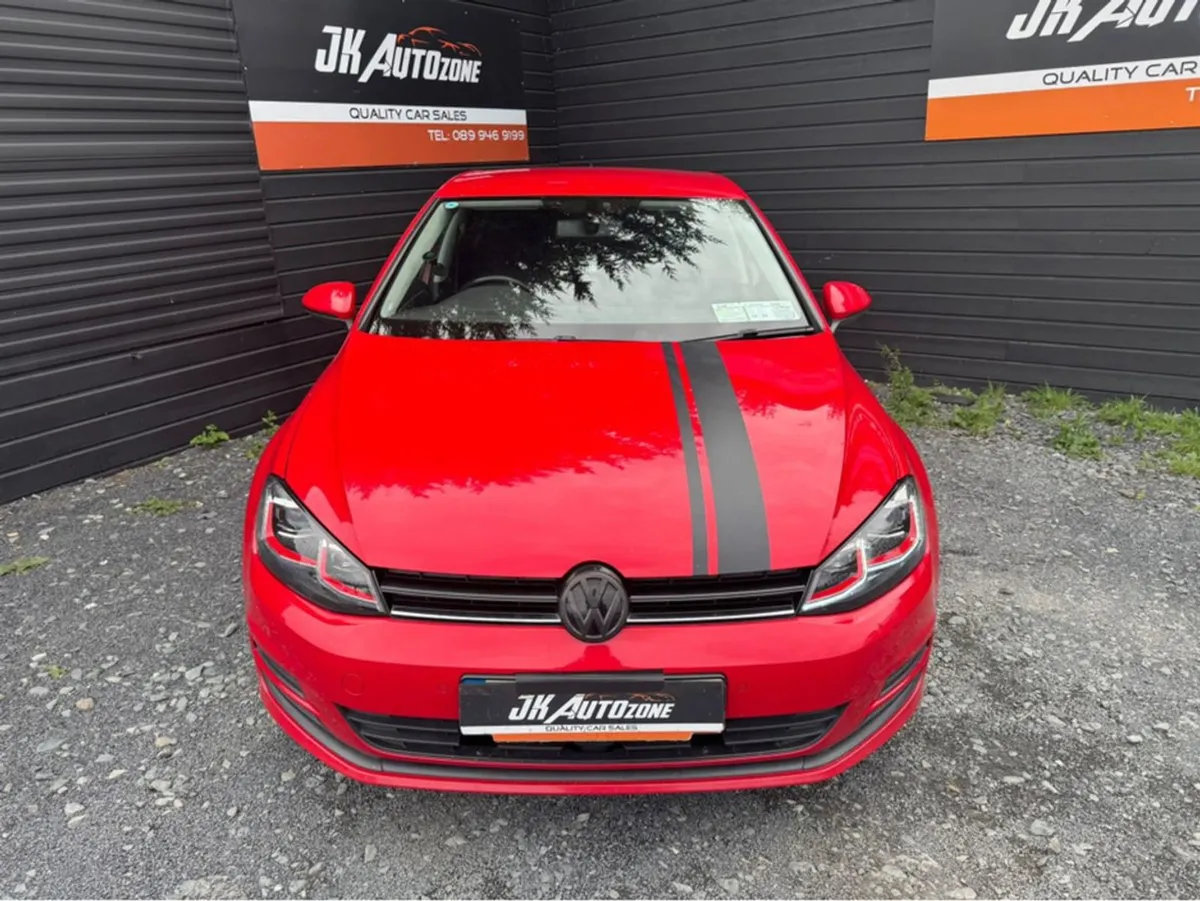 Volkswagen Golf 1.6 TDI SE Bluemotion 105PS 5DR - Image 2