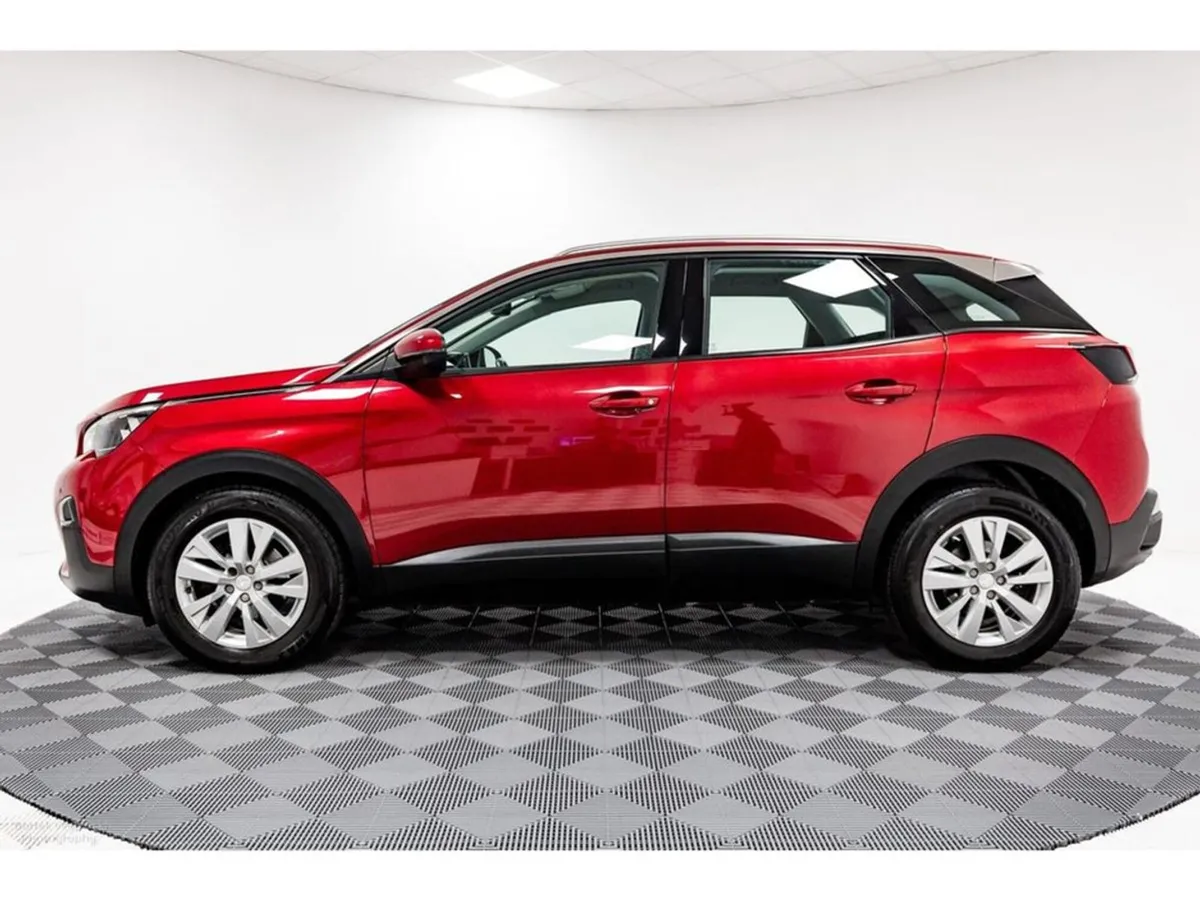 Peugeot 3008 Active 1.2 Petrol 130HP - Image 4