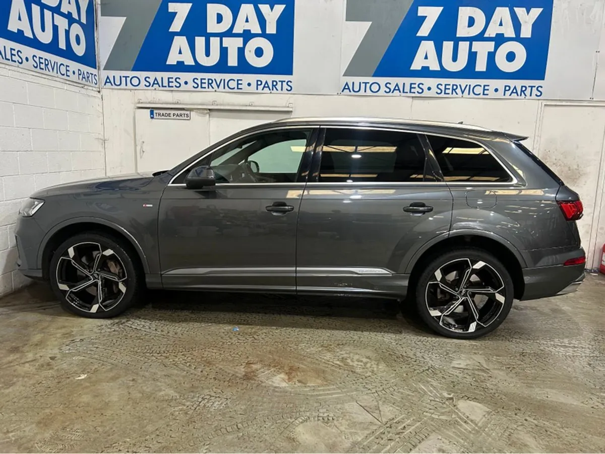 Audi Q7 55 Tfsi S Line 3.0 381 Quattro - Image 4