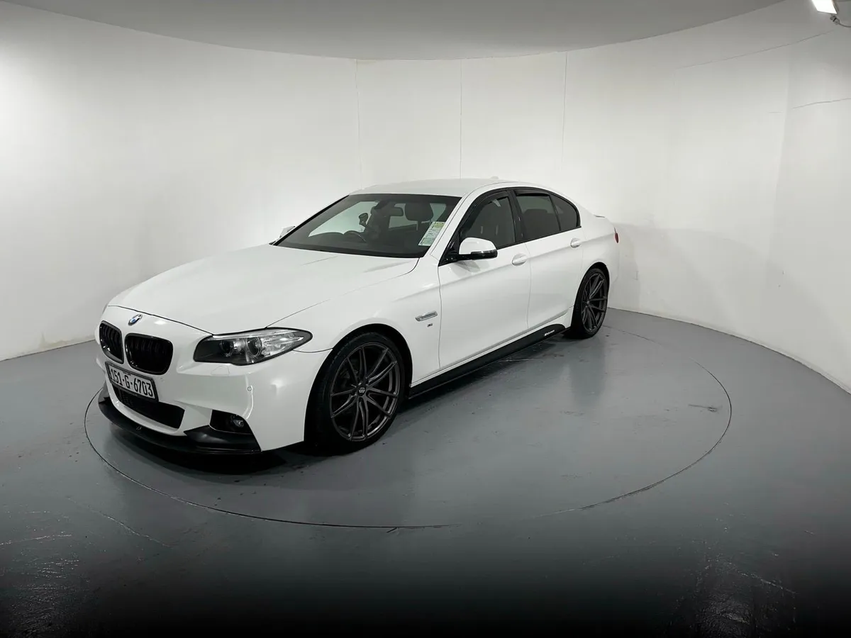 BMW 5 Series M Sport 520d - Image 4
