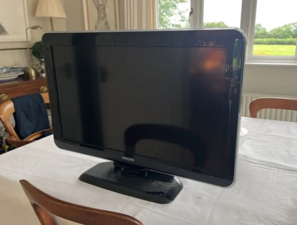 Philips 32 inch TV - Image 1