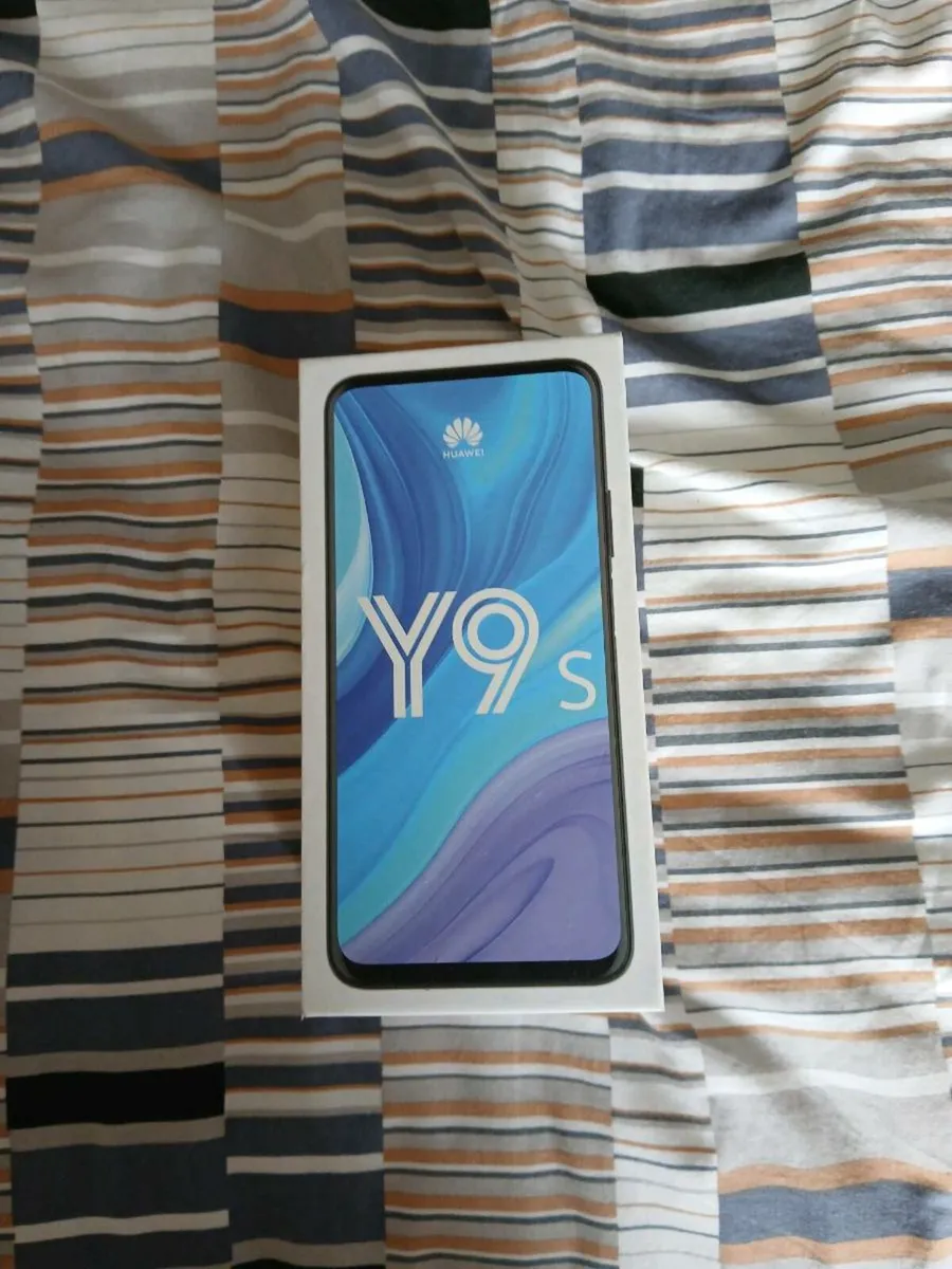 Huawei Y9