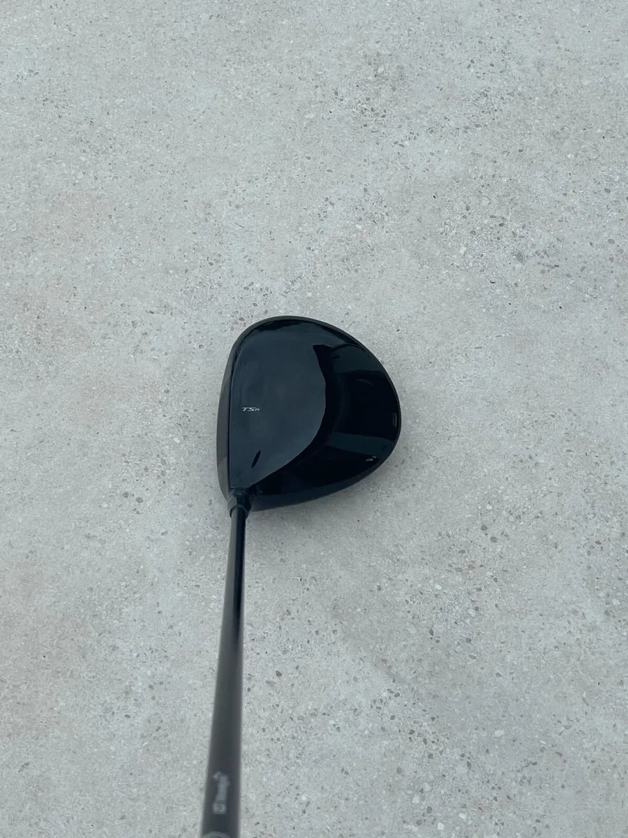 Titleist TSR2 Driver - Image 1
