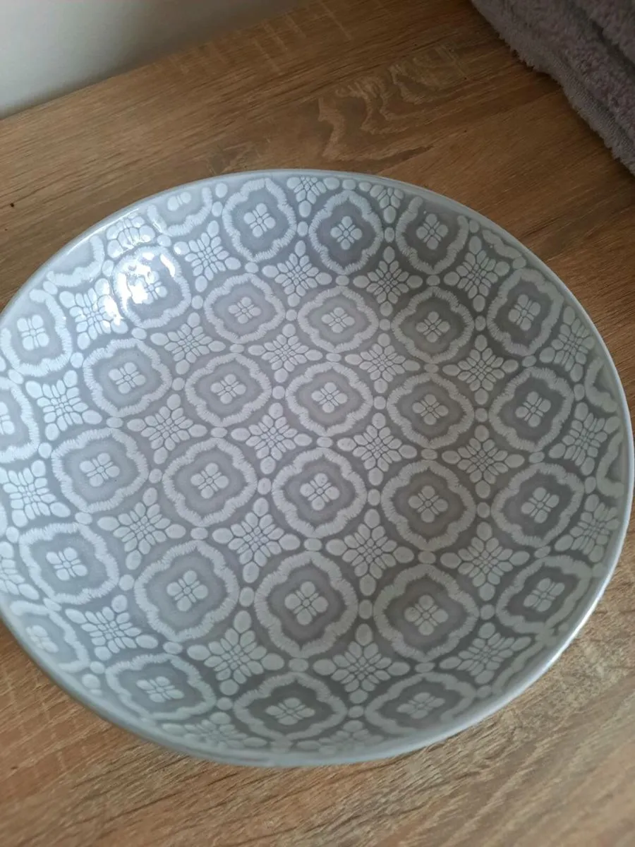 Platesand Bowls - Image 4