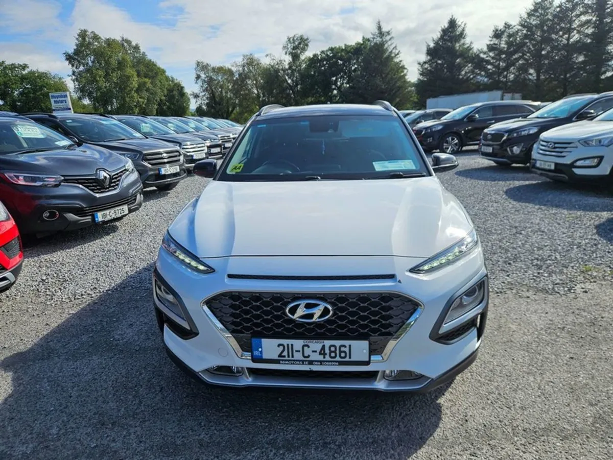 Hyundai Kona Kauai Executive Hybrid 2 Tone 5DR AU - Image 2