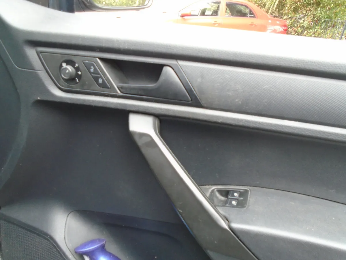 Volkswagen Caddy Excellent Value - Image 4