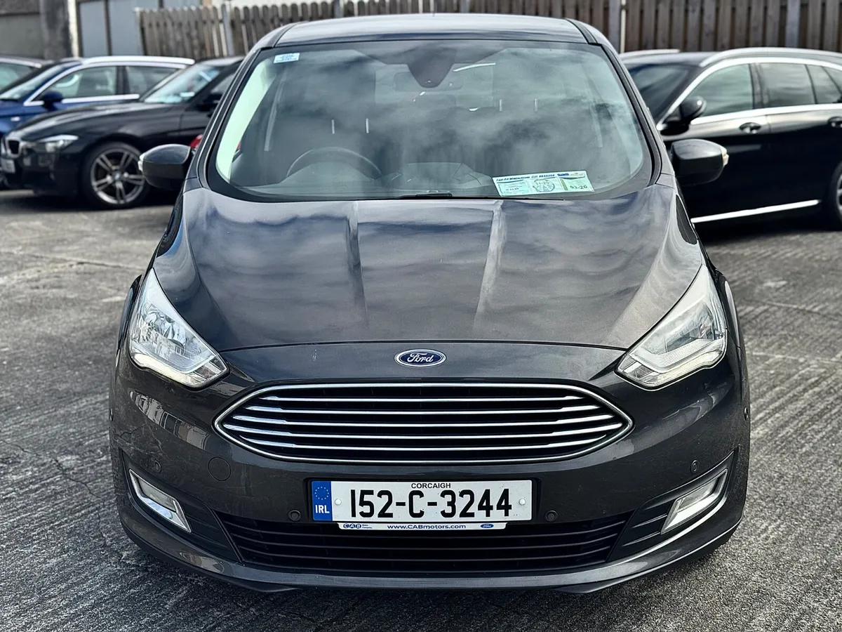 ⚫️Ford C-Max 2015 LOW KM’S (AUTOMATIC) - Image 2