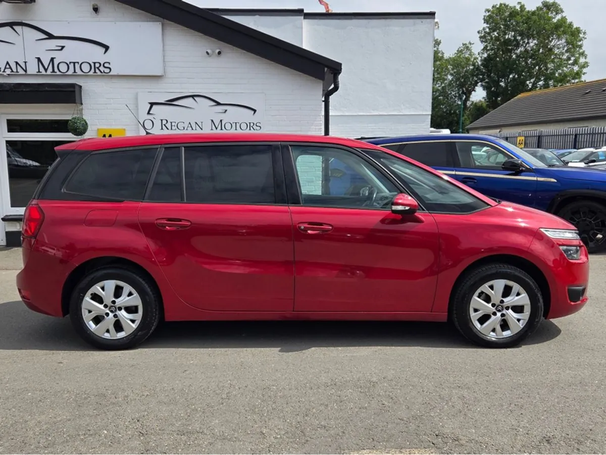 Citroen Grand C4 Picasso 1.6 Blue HDI Vtr  7 Seat - Image 2
