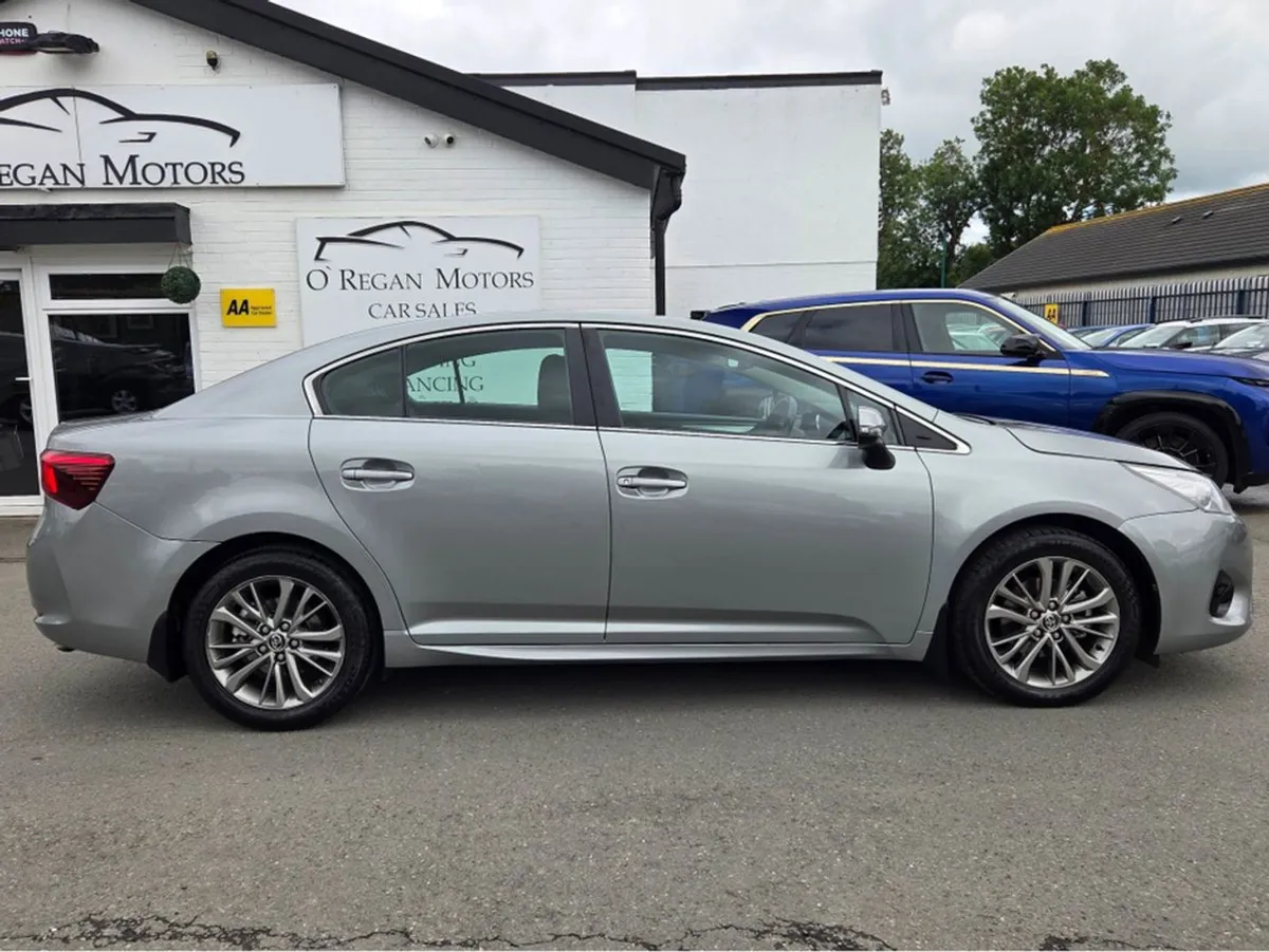Toyota Avensis 1.6 D4D Business Edition - Image 2