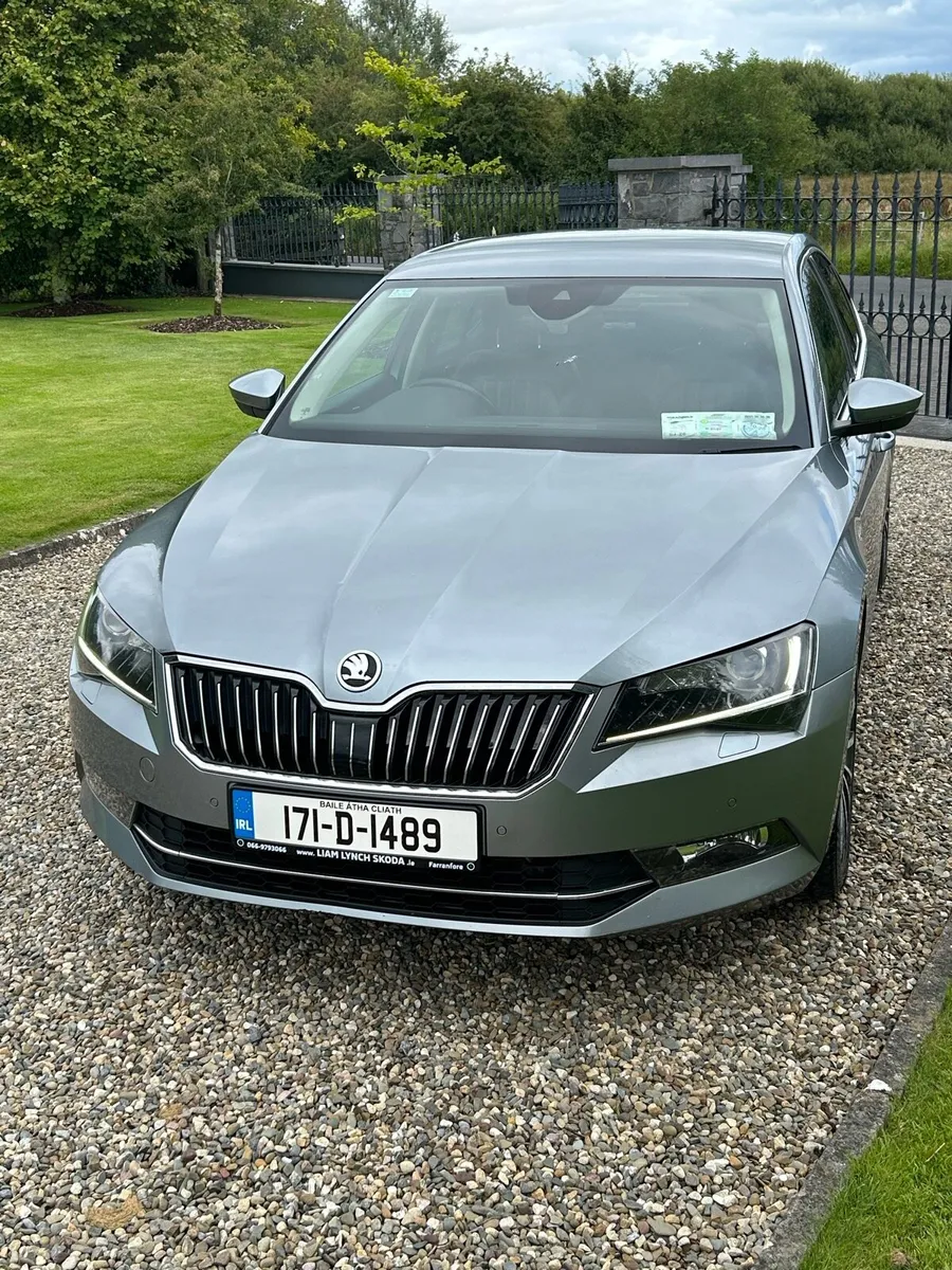 Skoda Superb L&k 2.0TDI 150bhp saloon - Image 1