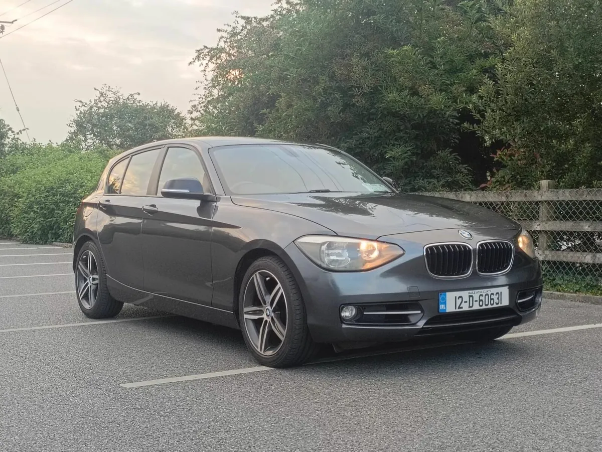 BMW 120 SPORT - Image 1