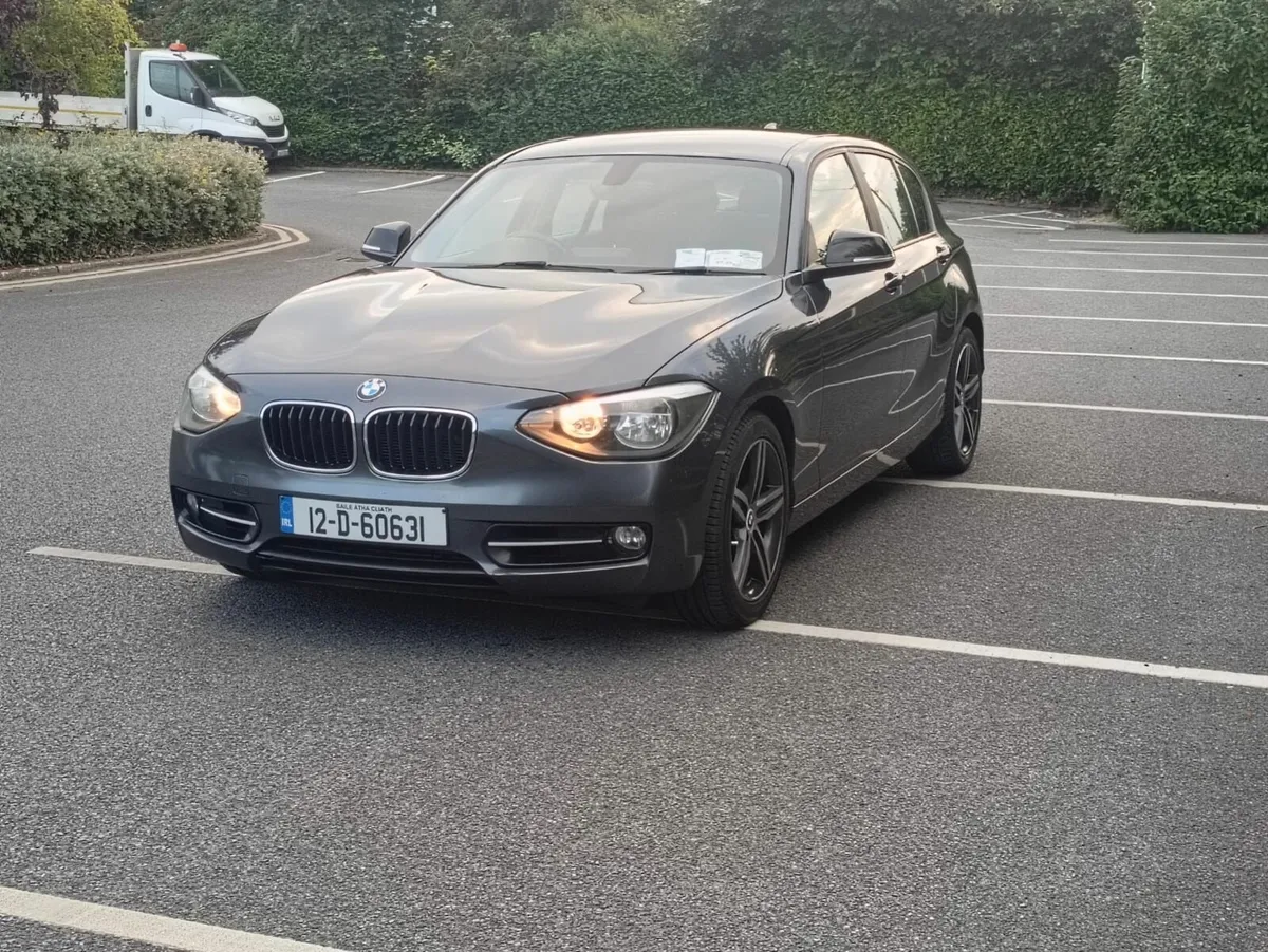 BMW 120 SPORT - Image 1
