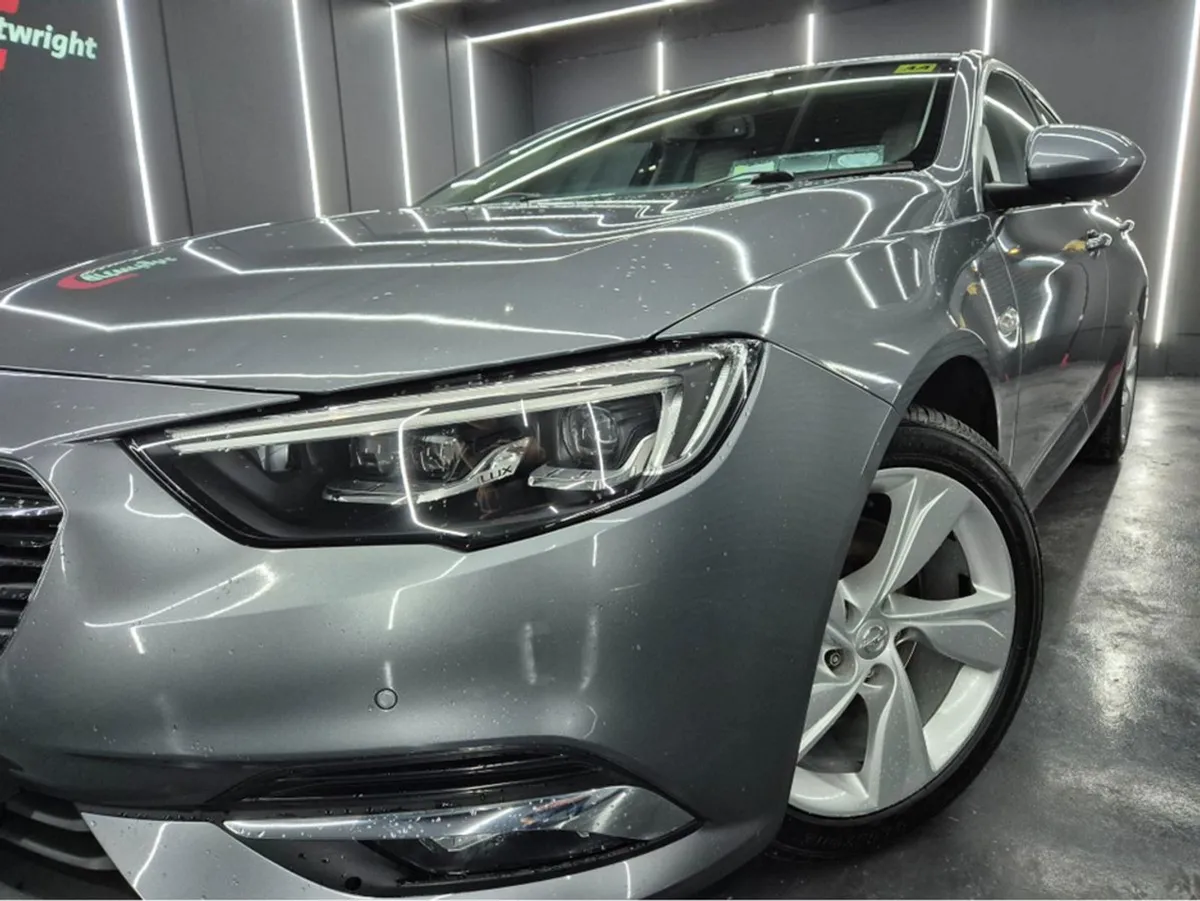 Opel Insignia Grand Sport Elite 170 170PS 5DR - Image 3