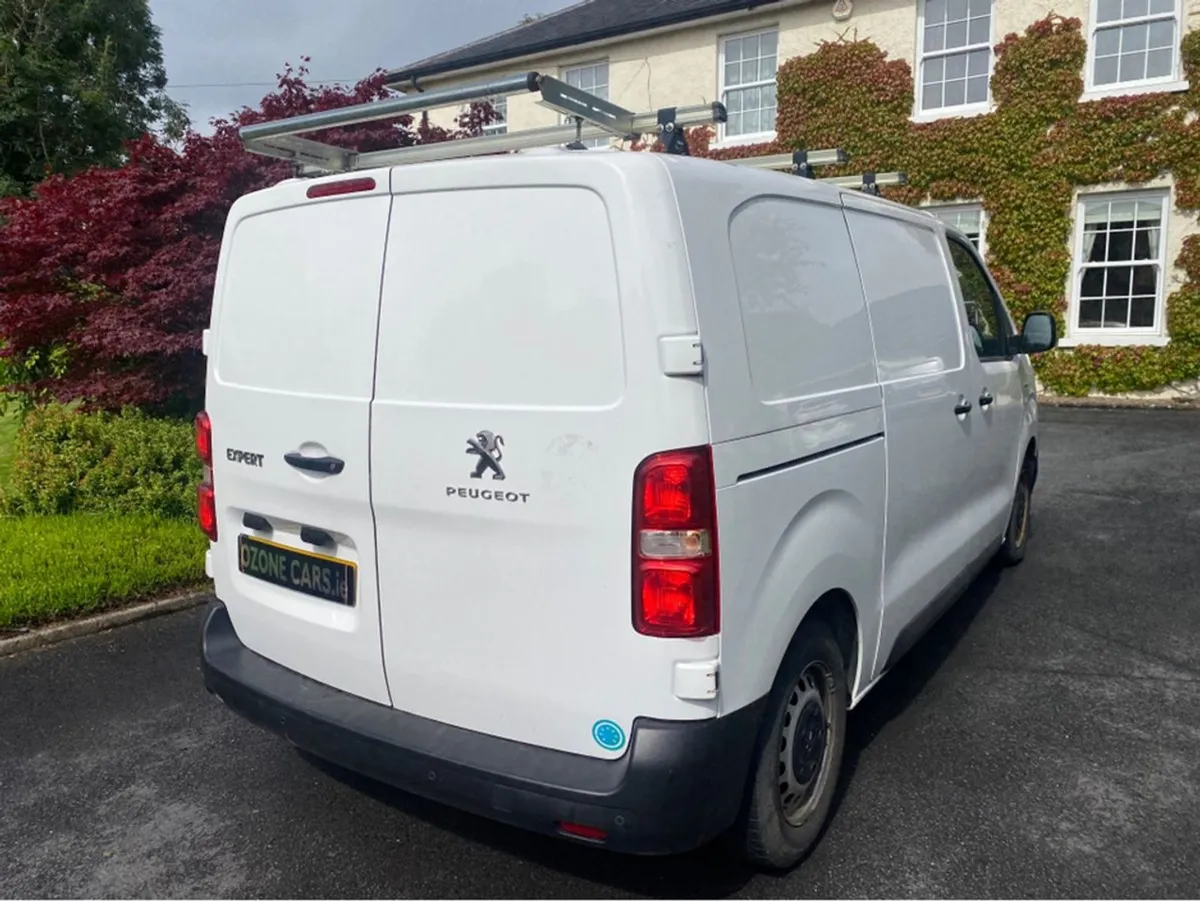 Peugeot Expert Professional L1 BL Bluehdi - Image 4