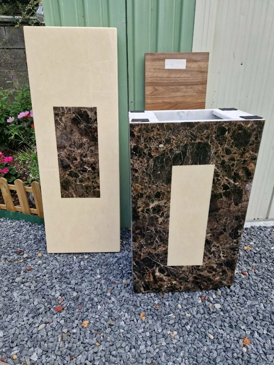 Marble console table - Image 1