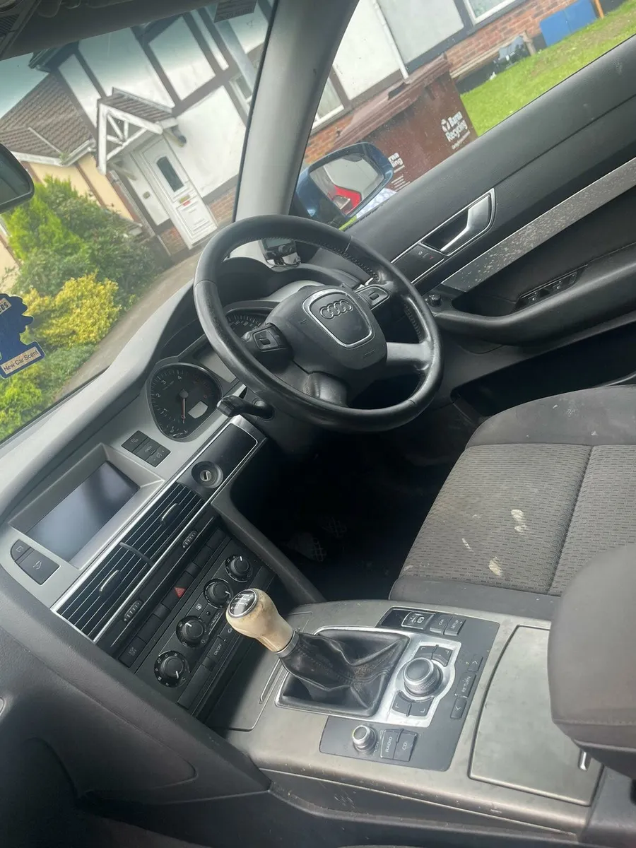 Audi a6 2.0 tdi 2008 - Image 4