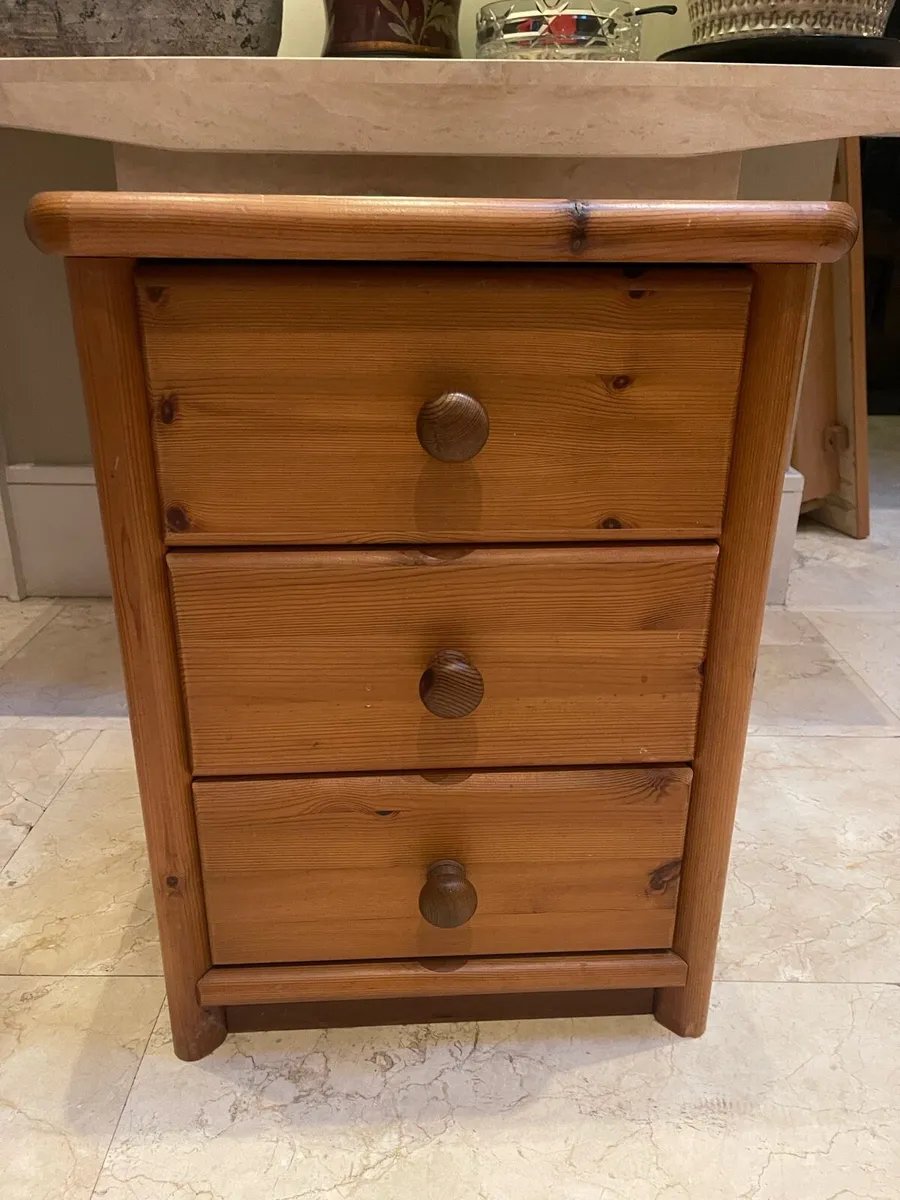Lovely 3 Drawer Bedside Locker - Table - Deliver - Image 1