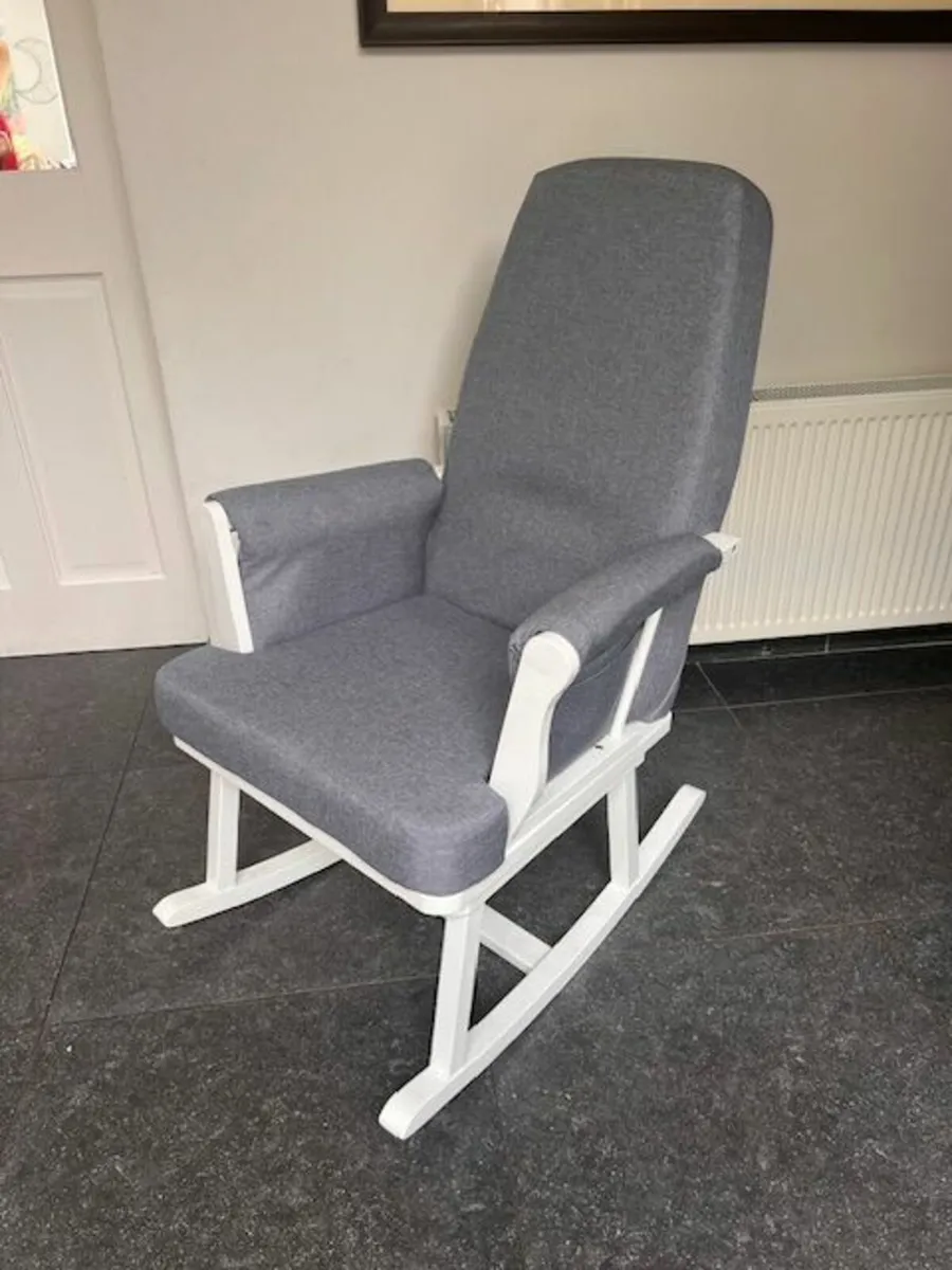 Delightful Rocker / Rocking Chair - Image 3