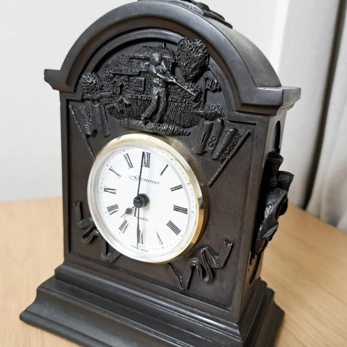Vintage Genesis Fine Arts Bronze Golf Clock 1999 - Image 1