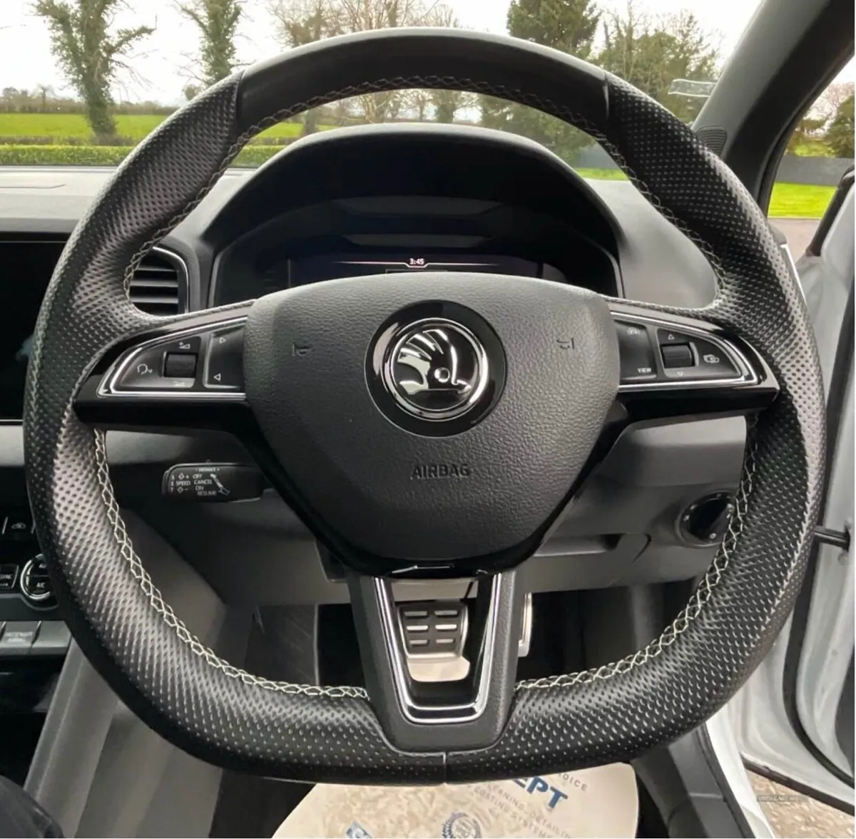 201 Skoda Karoq Sportline 4WD 2.0TDi 150HP Auto - Image 4