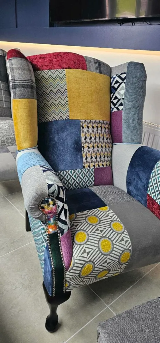Queen Anne Chair's and footstools ☘️☘️☘️ - Image 4