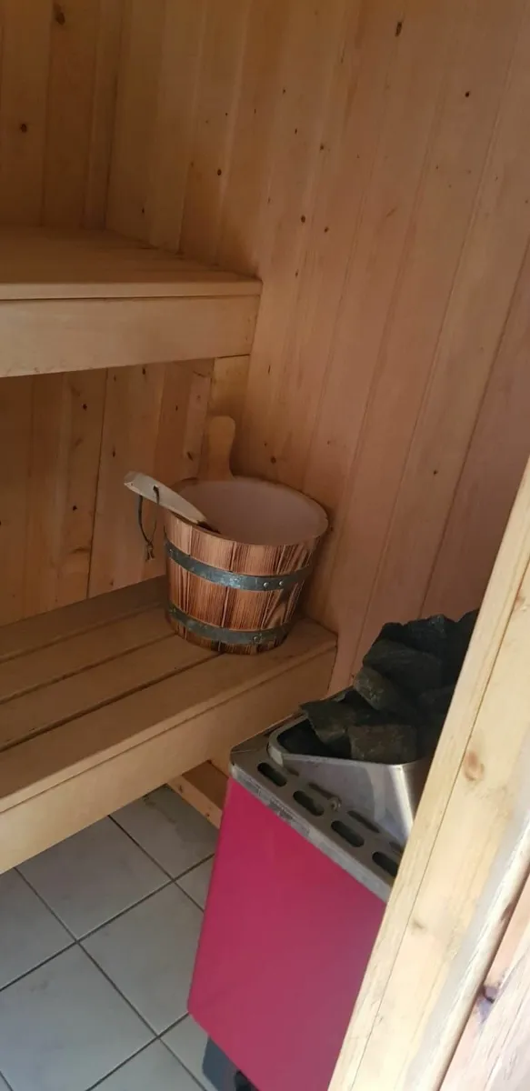 Sauna - Image 2