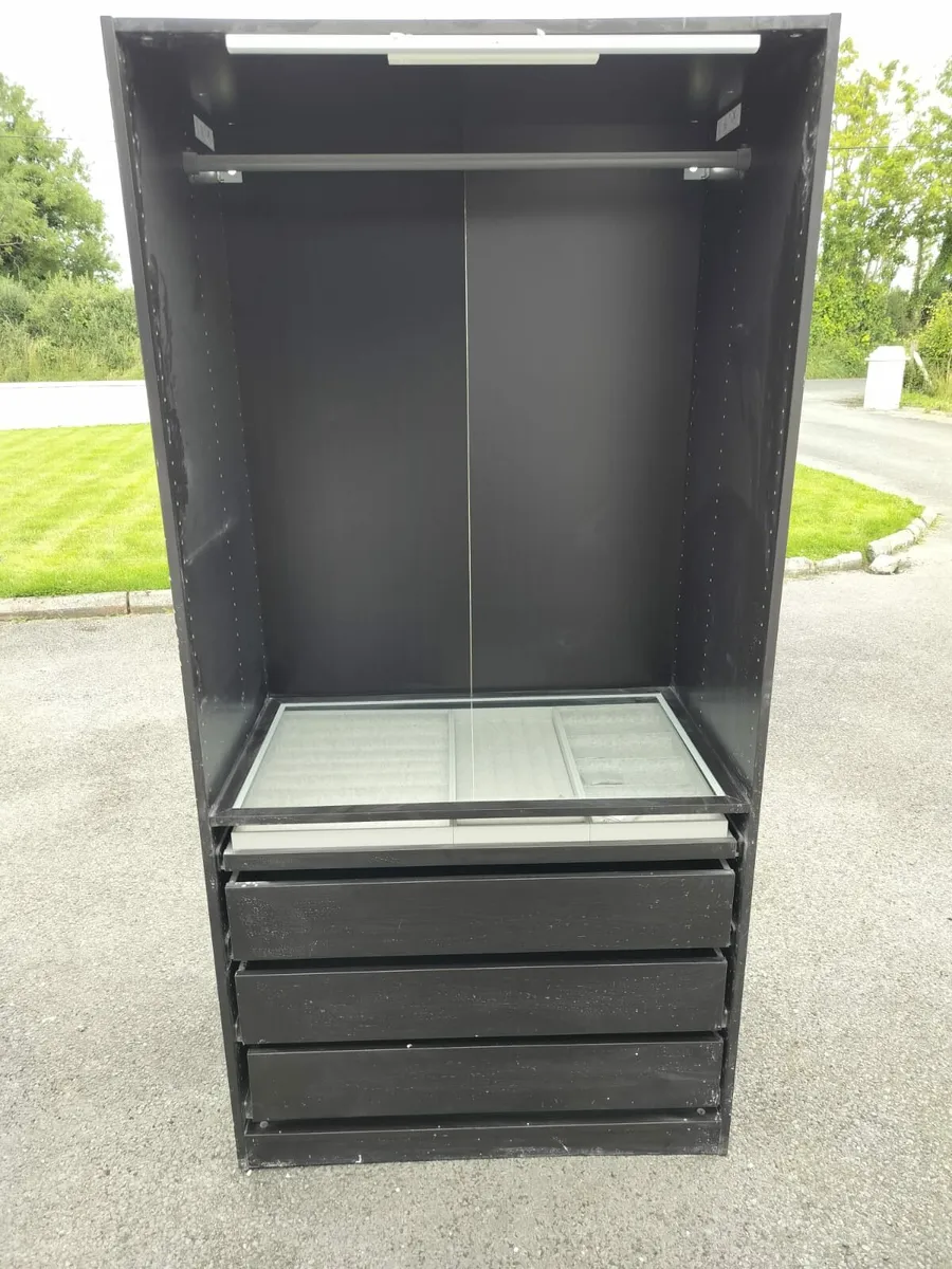 Wardrobes - Image 3