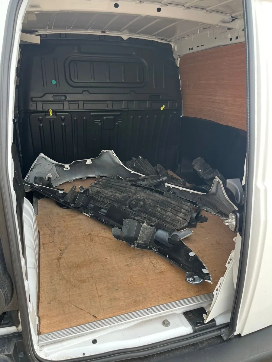 22 Opel Combo - Image 4