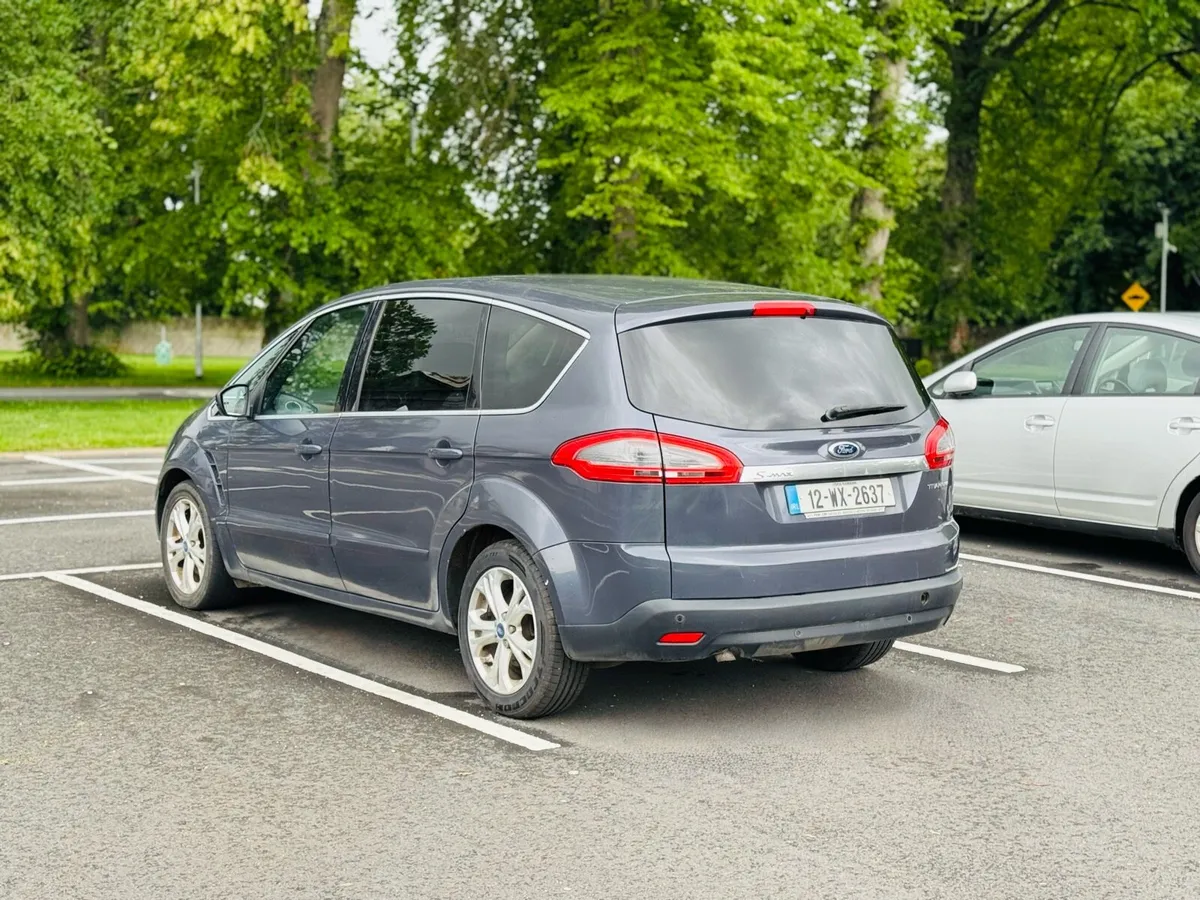Ford S-Max TITANIUM BUTTON EDITION - Image 3