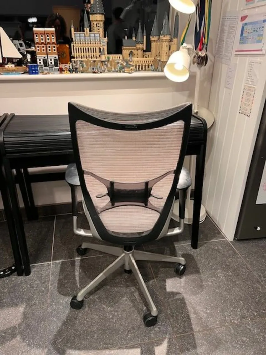 Okamura Ergonomic Office Chair - Image 3
