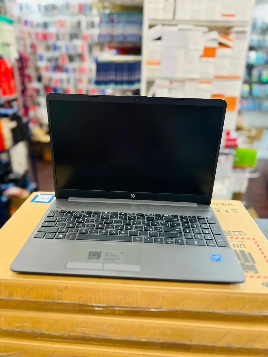 HP 250 G8 – Brand New | 4GB / 256GB SSD / 15.6” - Image 2