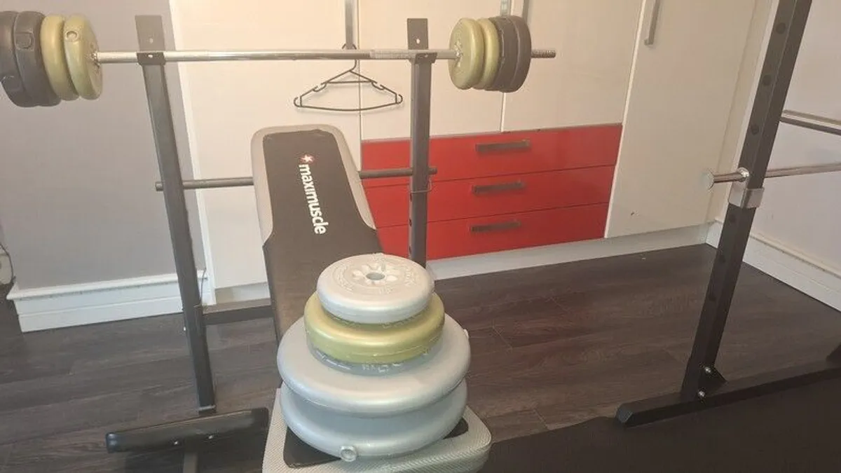 weights and bench - Image 1