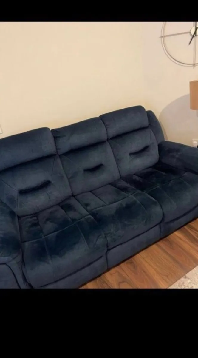 Sofas 3+2+1 - Image 1