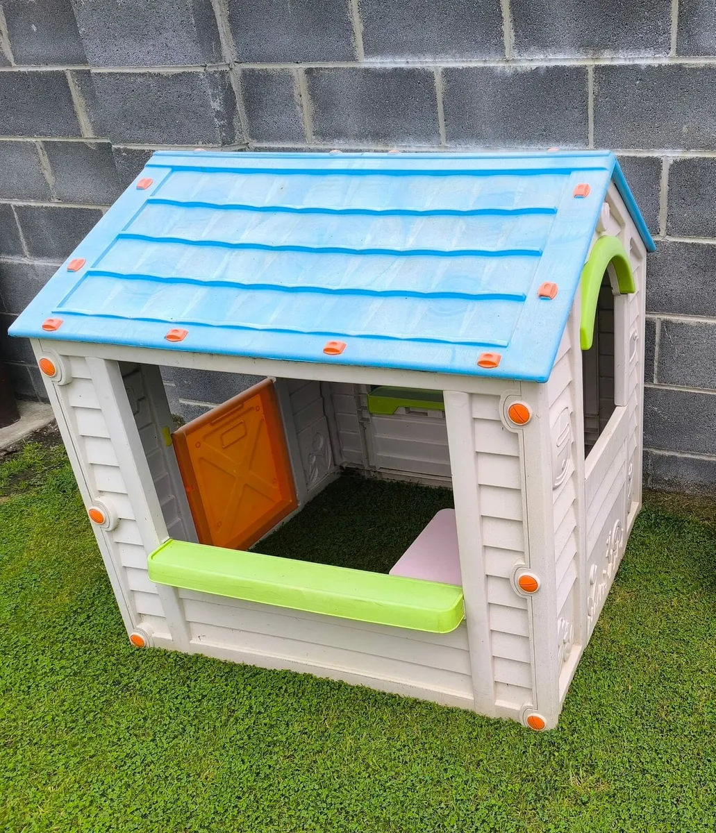 Child's Toy House (FREE)