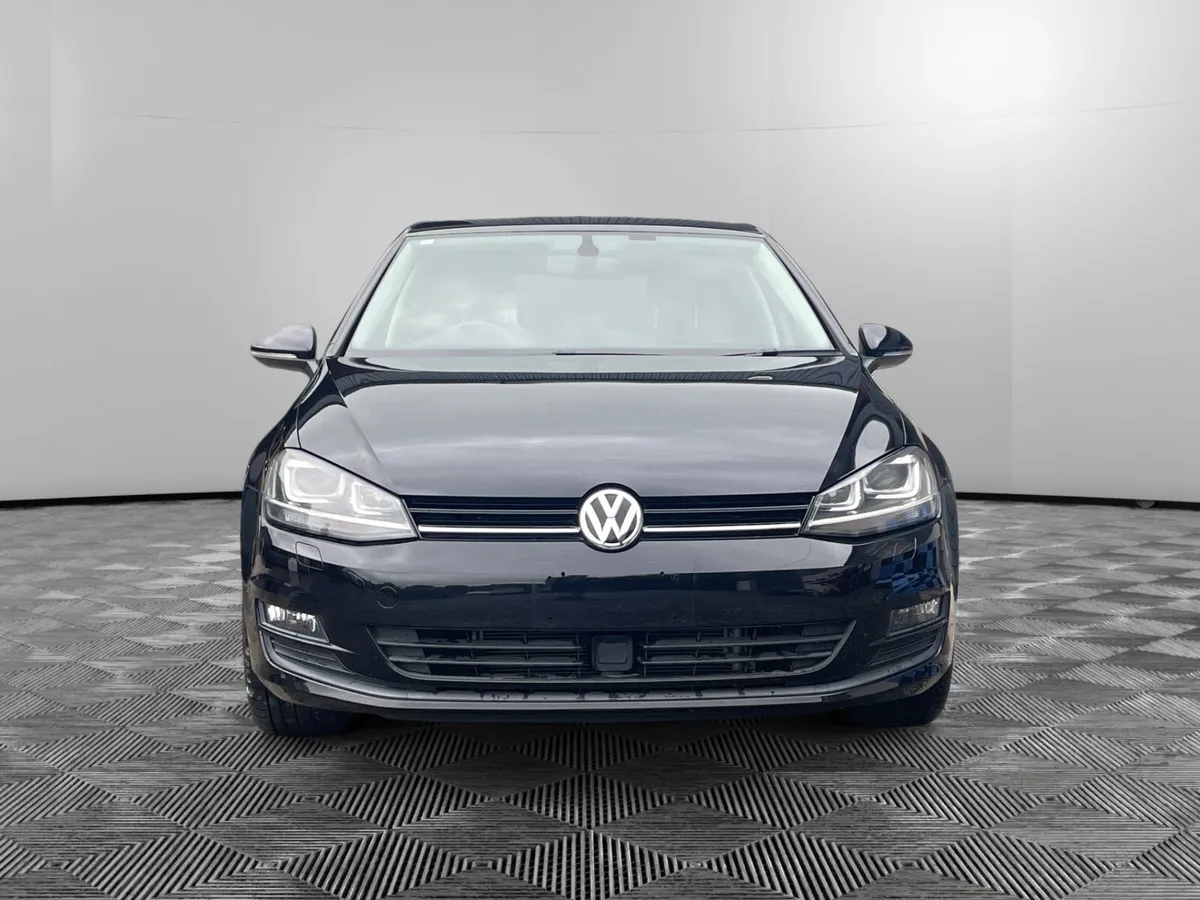 VW GOLF COMFORTLINE DSG -LOW KM - Image 2