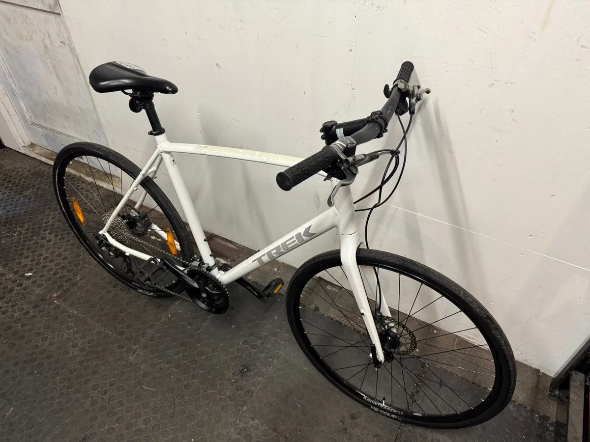 Trek FX3 - Image 3