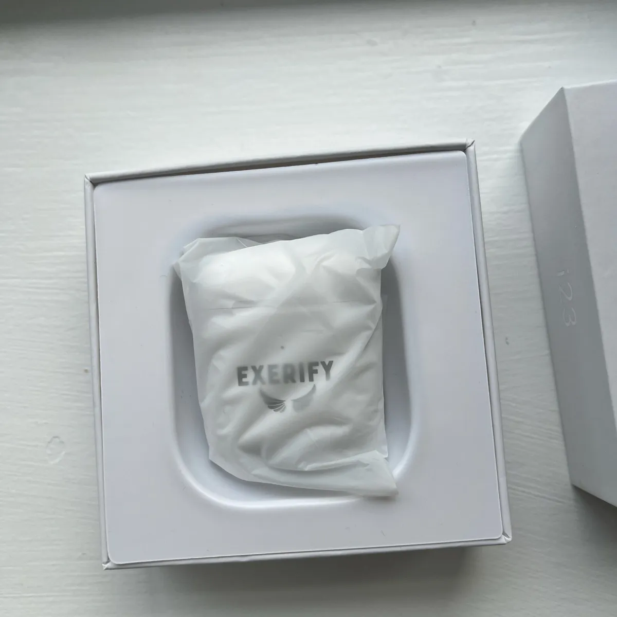 Ear Pods - Image 3