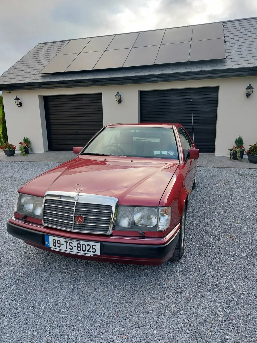 Mercedes230ce W124 - very low miles 88.5k - Image 3