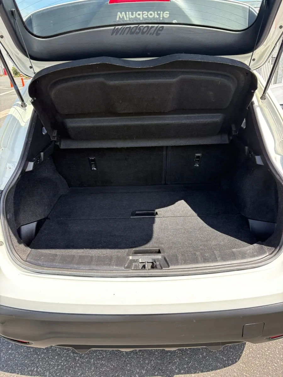 Nissan qashqai diesel - Image 4