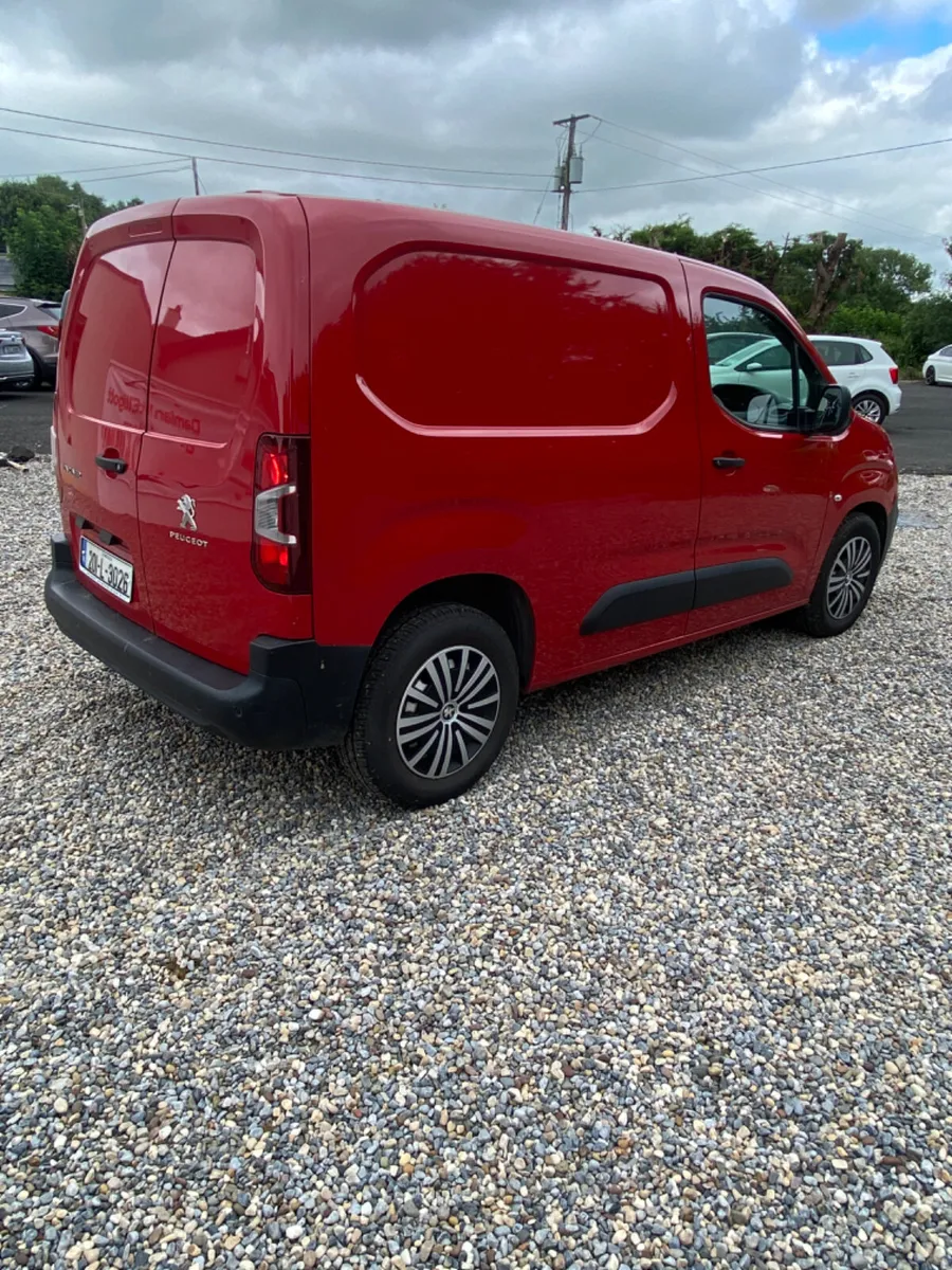 2020 Peugeot Partner Professional - Image 4