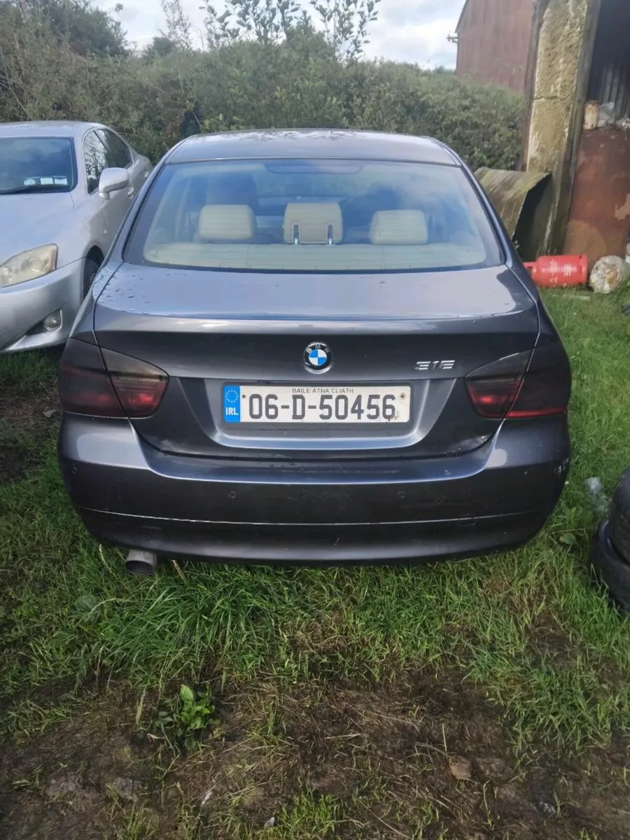 Breaking 2007BMW 316 - Image 2
